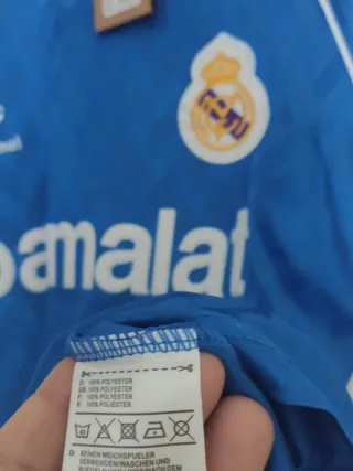 Camiseta fútbol retro Real Madrid Parmalat. L