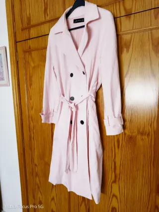 Gabardina Zara Rosa Talla M