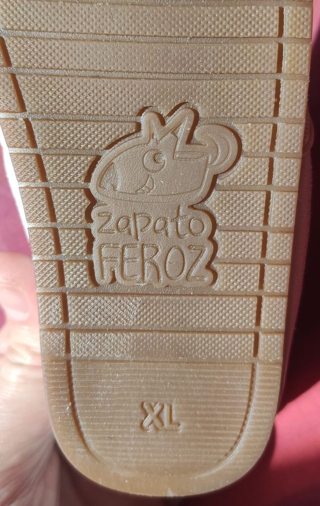 Zapatillas infantiles velcro