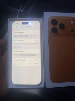 iPhone 17 Pro Dorado/Naranja