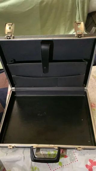 Maletín clásico porta documentos