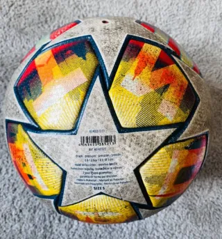 Balón Adidas Champions League Final 2022