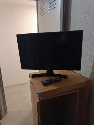 TV LG 24 con mando - Funciona perfectamente
