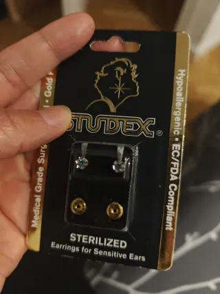 Pendientes Studex niña flor azul y oro