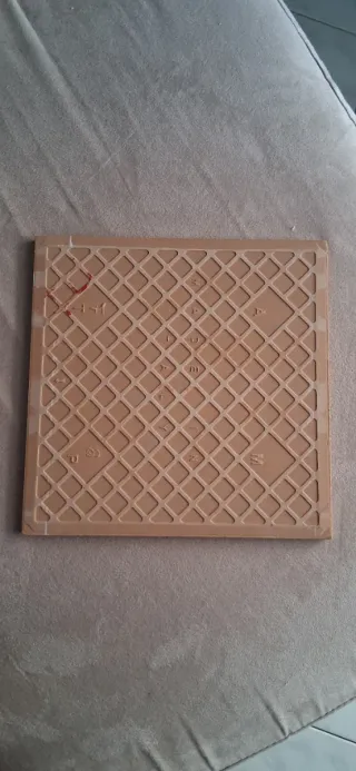 Mattonella dipinta a mano