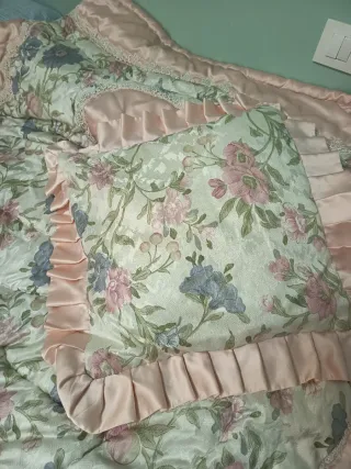 Edredón con volante cama 1,35