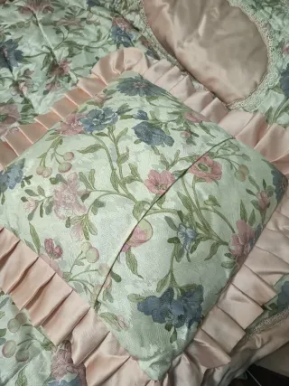 Edredón con volante cama 1,35