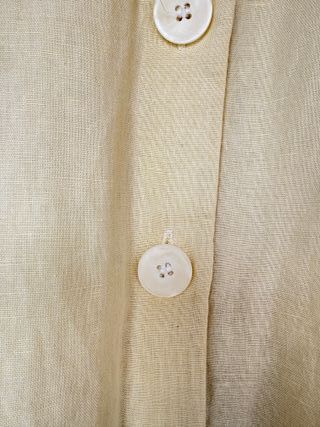 Falda midi amarilla de lino