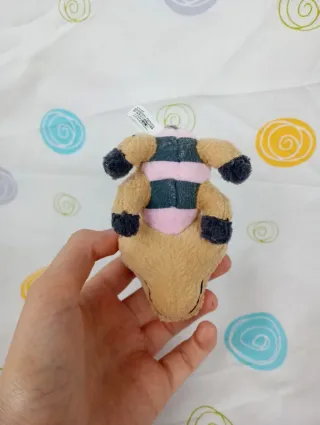 Pokémon peluche do pokémon Sandile da banpresto