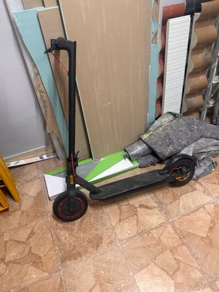 Xiaomi Mi Electric Scooter Pro 2