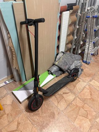 Xiaomi Mi Electric Scooter Pro 2