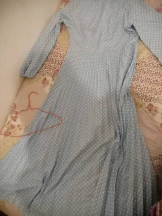 Vestido azul de lunares Abaya