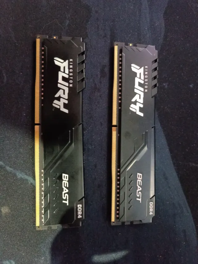 Kingston Fury Beast DDR4 16GB (2x8GB) CL16
