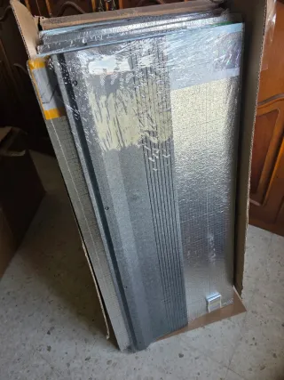 7 unidades de Aislamiento para caja de persiana