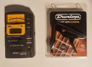 Afinador Seiko y Cejilla Dunlop