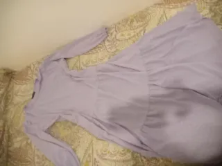 Abaya  Vestido lila con puntos blancos