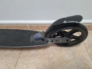 Patinete de aluminio plegable