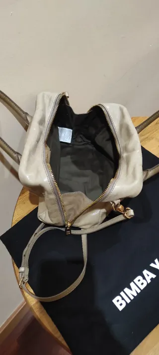 Bolso Bimba y Lola Piel Beige y Dorado