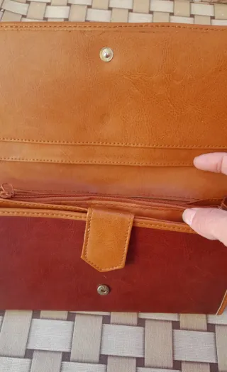 Monedero/cartera piel sintética marrón y rojo