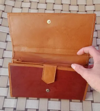 Monedero/cartera piel sintética marrón y rojo