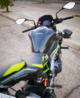 Kawasaki Z900 Verde