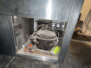 Nevera de bebidas de acero inoxidable