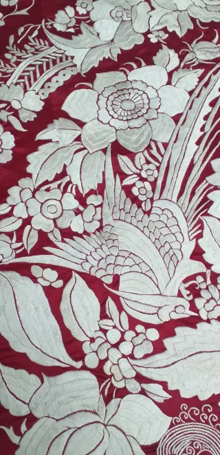 Colcha tipo mantón de Manila. Seda