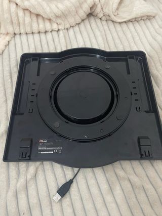 Soporte portátil Trust con ventilador USB