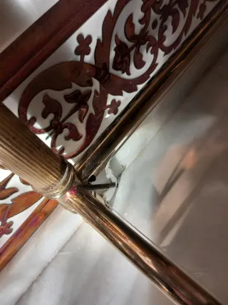 Mesita de centro cristal y latón 55 x 55 x 45alto