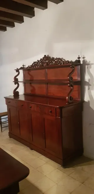 Conjunto comedor caoba de Cuba.En muy buen estado.