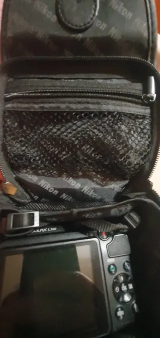 Cámara Nikon Coolpix L310 Negra