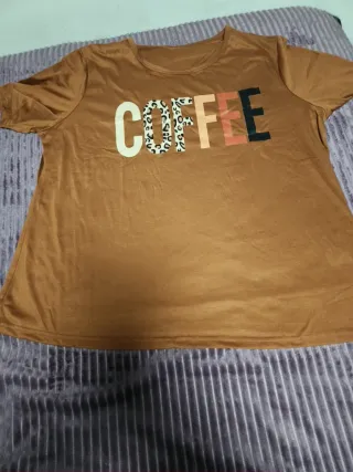 Camiseta de retazos con cordón varias tallas