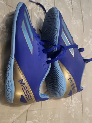 Botas de fútbol de Messi