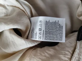 Camisa Beige Lunares Negros