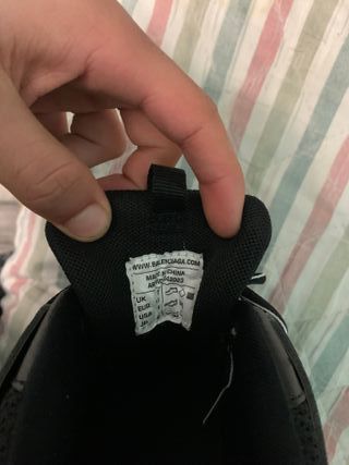 Balenciaga Track negro