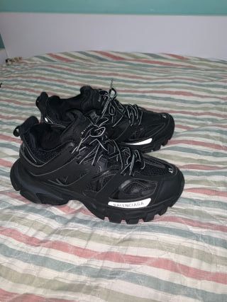Balenciaga Track negro