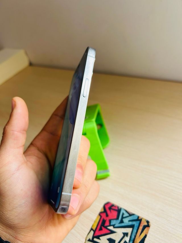 iPhone 12 Pro 128GB Plata