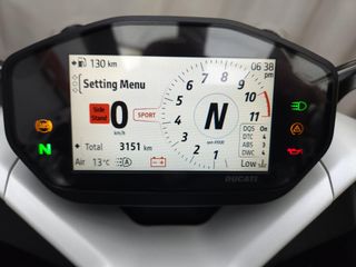 DUCATI SUPERSPORT 950 S 2024 3151 kms.