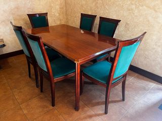 Conjunto mesa y sillas comedor madera