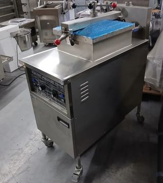 Freidora a Presión: móvil 643863251