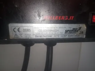 Horno de leña Valoriani