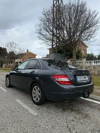 Mercedes-Benz Clase C 2010