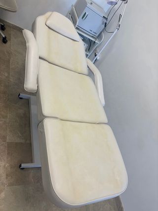 2 camillas de estética, hidráulicas 360º.