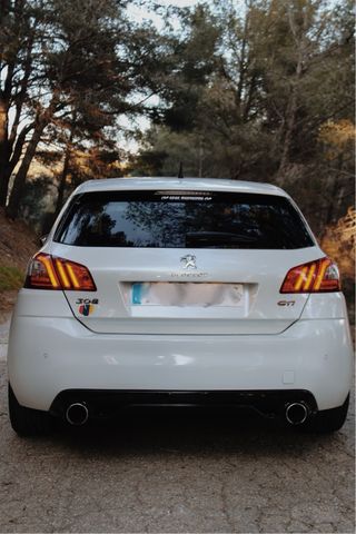 Peugeot 308 GTI 272cv 2016