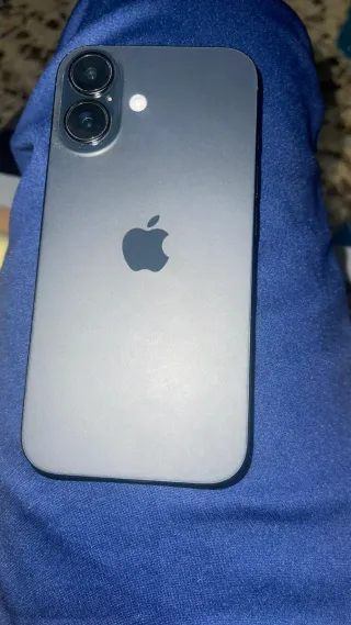 iPhone 16 Negro