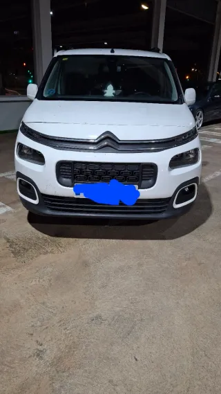 Hago trasteos  y transporte precio desde 25€