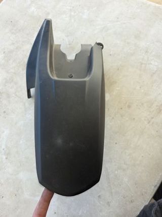 GUARDABARROS CUBRE RUEDAS GPR 2009-2010
