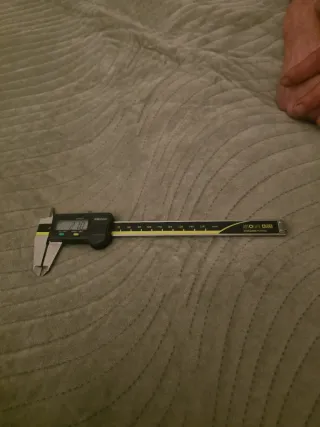 Calibre Digital Mitutoyo ABSOLUTE