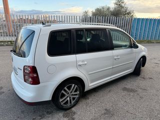 Volkswagen Touran 2010
