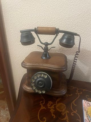 Teléfono Antiguo Madera y Metal